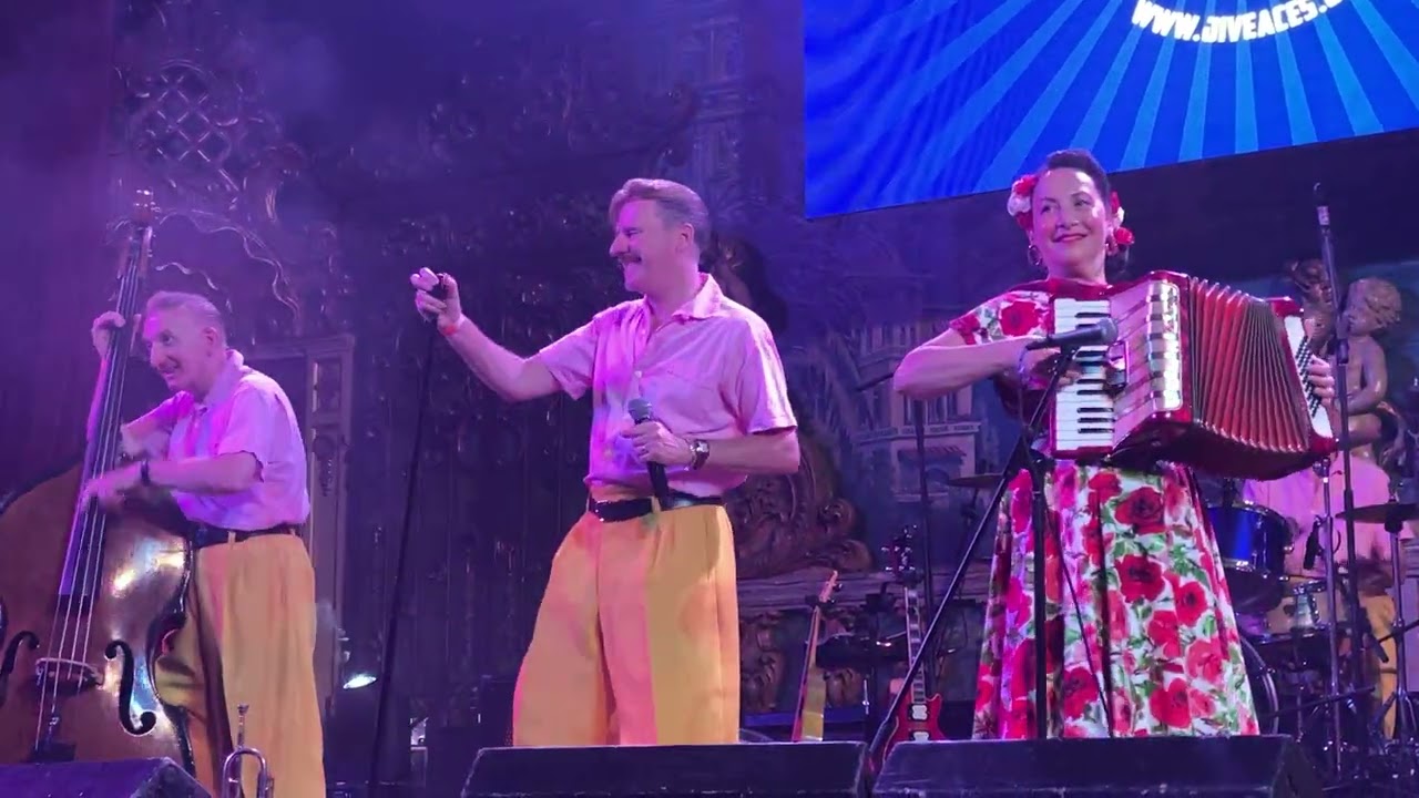 Venture Away Music Weekends at the Blackpool Tower with The Jive Aces performing La Vie En Rose