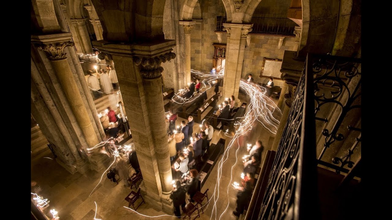 2024. március 30. 21:30 Húsvéti vigília a pannonhalmi bazilikában