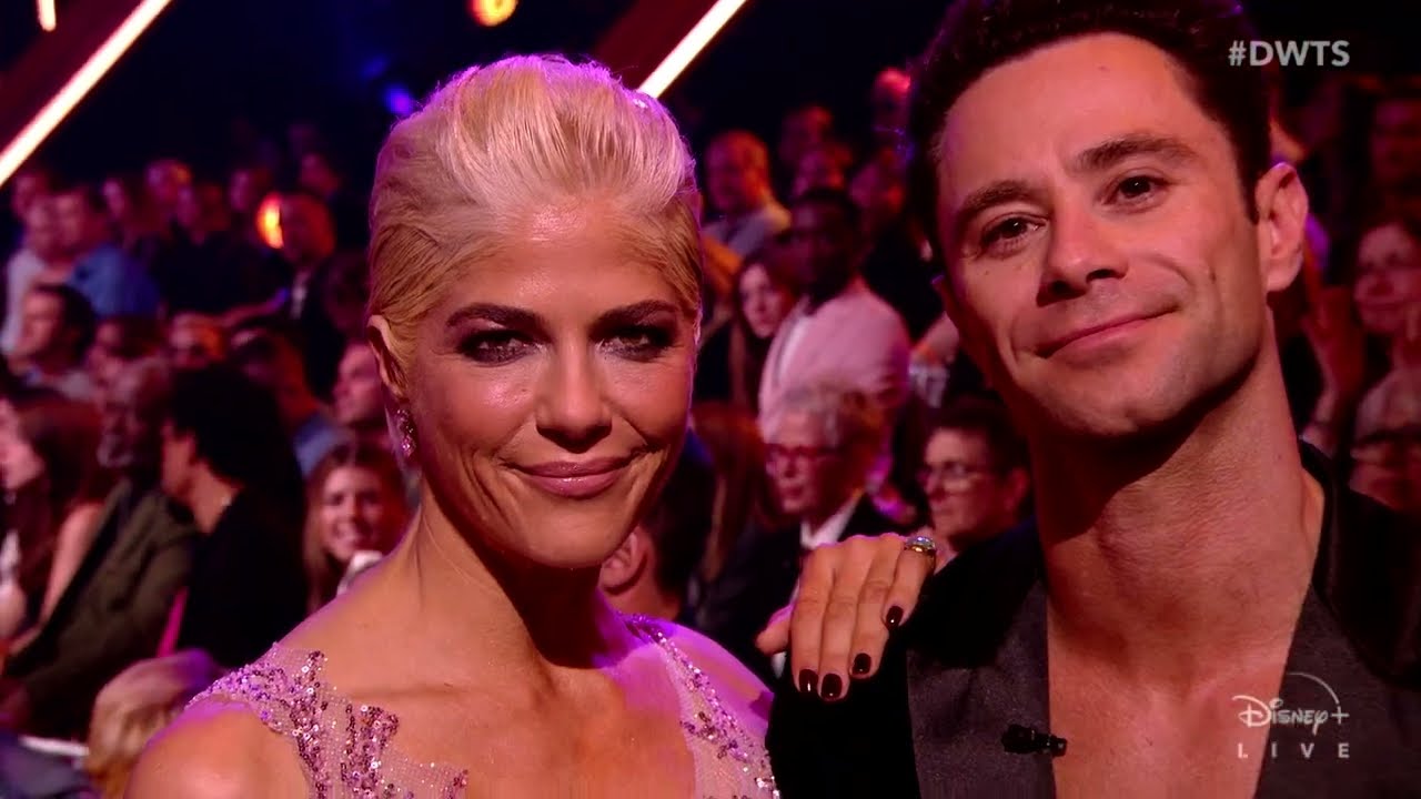 Selma Blair exits 'Dancing With the Stars': 'I can't go on'