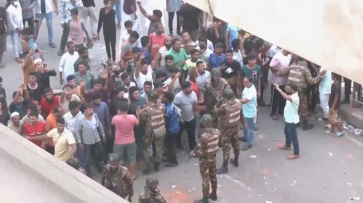 Bangladesh’s top court scales back government jobs quota after deadly unrest that killed scores