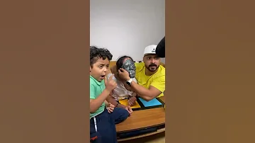 الرجل الصامت اتعاقب بالشمع من انت تستطيع 