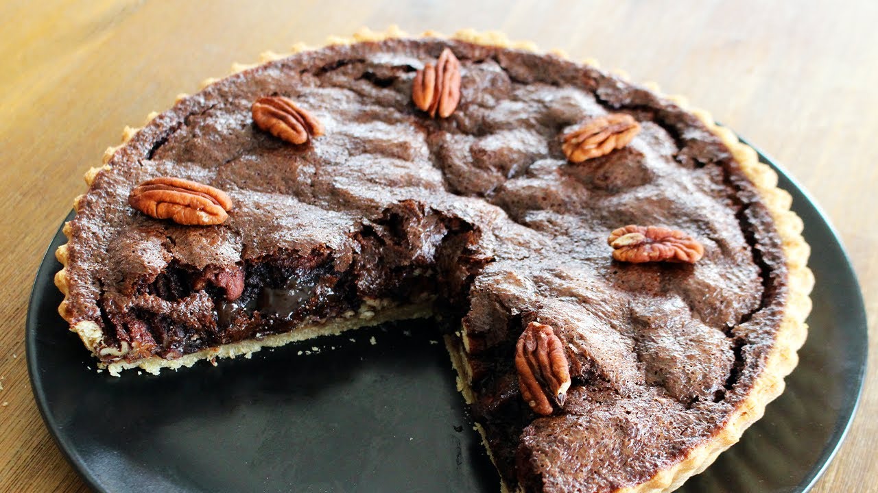 Recette de tarte étoile au chocolat noir et noix de pécan – L'Express