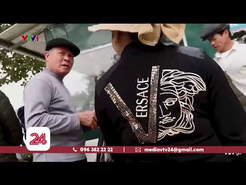 Video Chiêu trò lừa đảo tại đền chùa đầu năm | VTV24 - youtube
