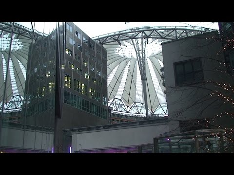 Wideo: Berlin's Potsdamer Platz: Kompletny przewodnik