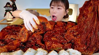 ASMR 푹~익은 김치로 만든 순두부통수육김치찜 리얼먹방 :) Braised kimchi from Korean food MUKBANG