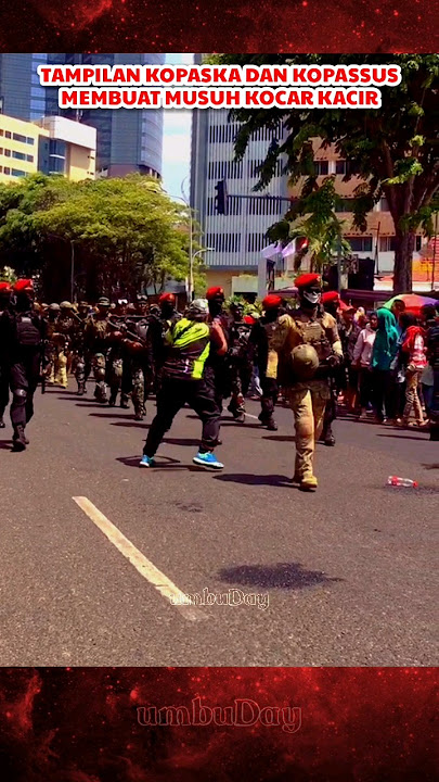 Begitu sangarnya kopaska dan kopassus ini ketika mereka turun dijalan umum #tni #kopaska #kopassus
