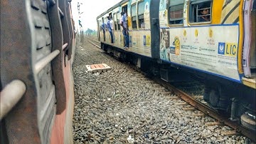 Parallel Race Of Acceleration : CSMT Mumbai Express Vs. Barddhaman Howrah Chord Local || IR