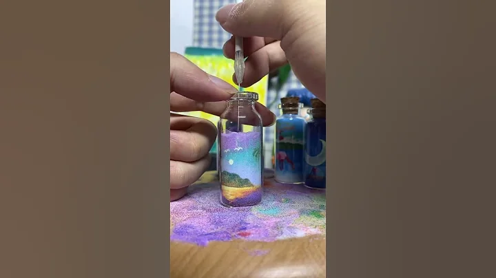 Get this beautiful sand bottle and customized it with name and dates. - DayDayNews