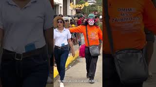 So funny #imitacion #manta #mimo #lomejor #desfile #divertido