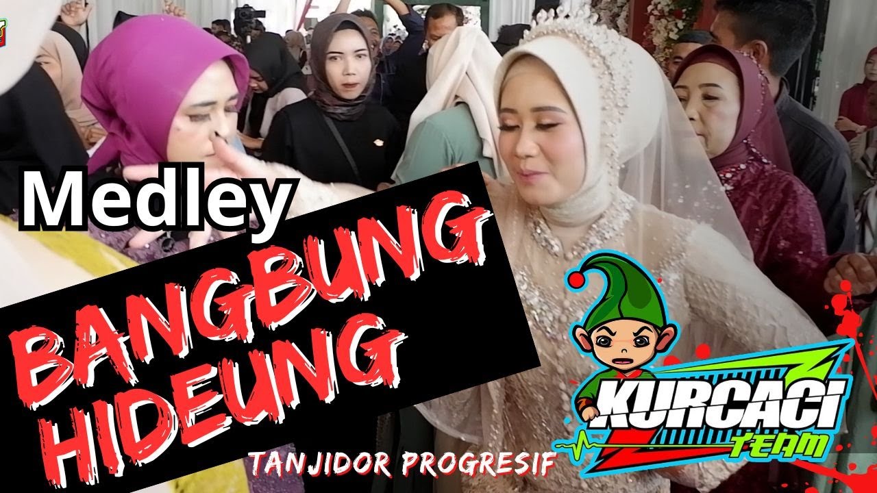 Kichkina Latina porno Qiz uni eshakda berdi