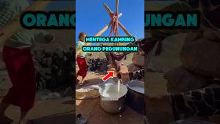 Proses pembuatan mentega putih dengan cara tradisional. #faktamenarik #faktaunik