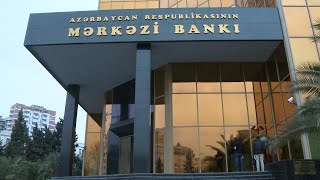 Azərbaycanda 2 bank bağlandı. Kredit borcu olanlara nə kömək olunacaq?