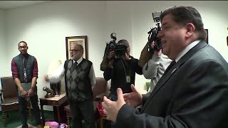 Gov. Pritzker tours new DCFS training facility in Chicago