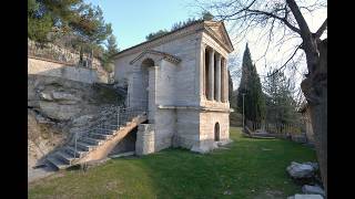 The Tempietto and the Springs of Clitunno (Perugia) - 0336PG08