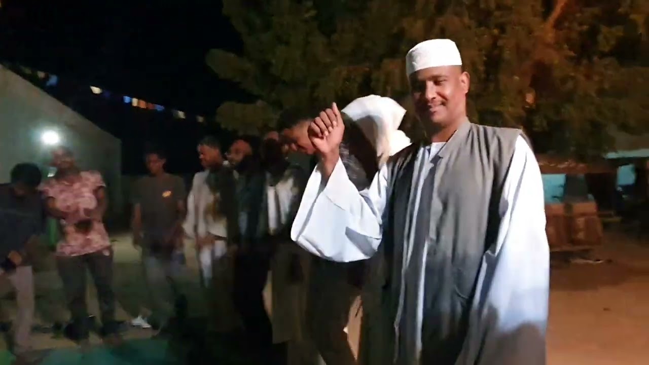 أبو عاقلة يا الكشيف المادحين عوض والشفيع كلمات الشيخ كمال الدين