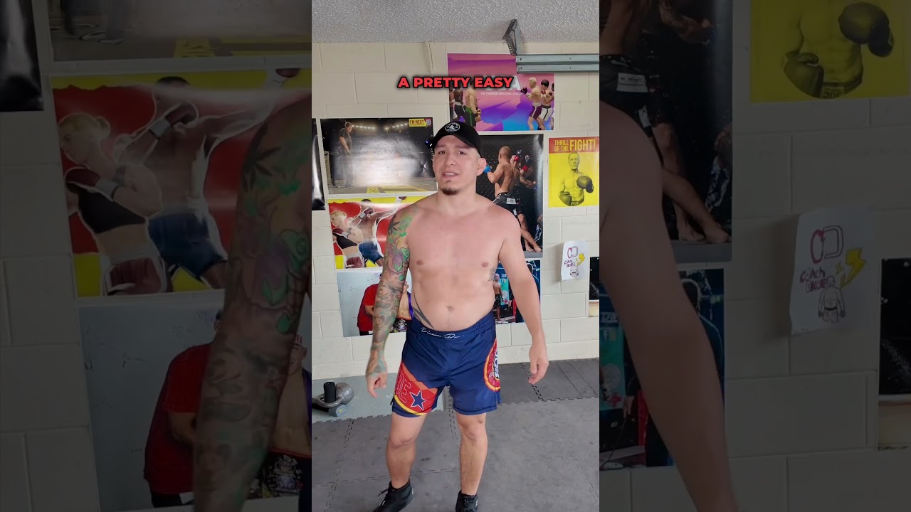 This Simple Angle Beats Most Fighters 🥊📐 #VRBoxing #BoxingTraining #ThrillOfTheFight2 #CoachDave