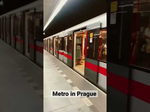 Video: Pārvietošanās Berlīnē: sabiedriskā transporta ceļvedis