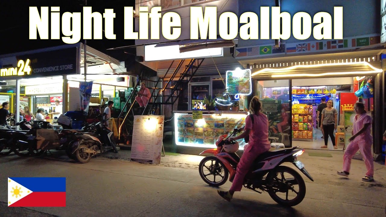 Night life.  Moalboal. Cebu. The Philippines.