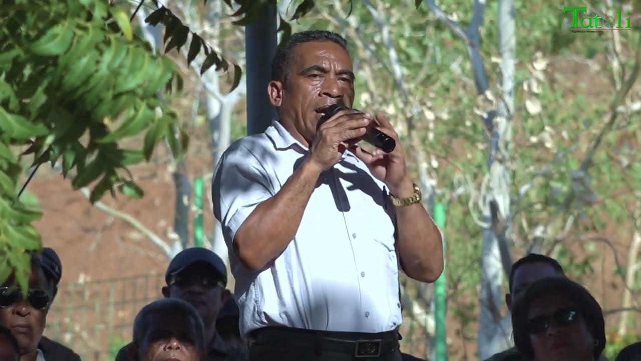 TATOLI ATUÁL - Estadu rekoiñese Luta Saudoza Florentina Smith hodi haloot iha Jardím Eroi Metinaro