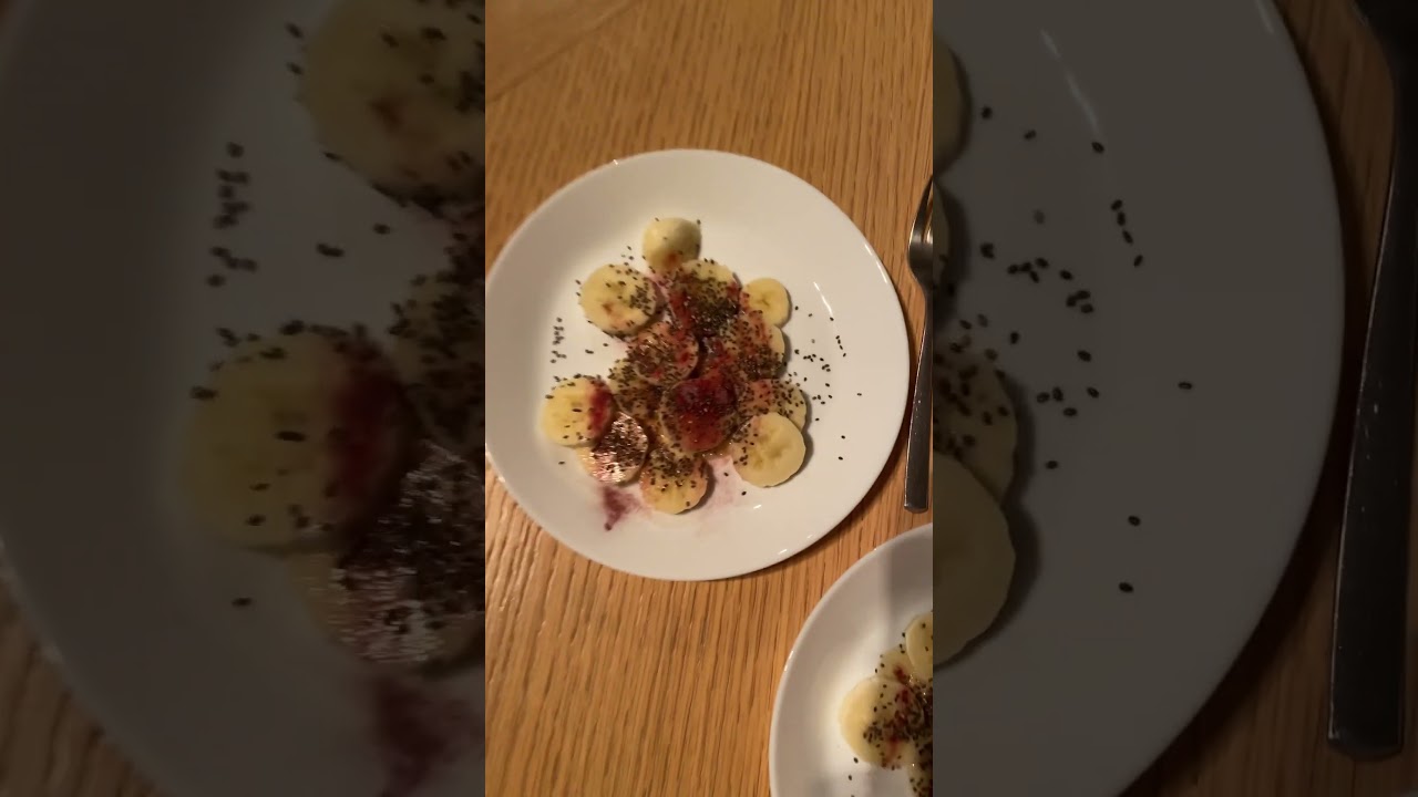 Nordic (Scandinavia) bilberries, great to sprinkle on banana 😋 