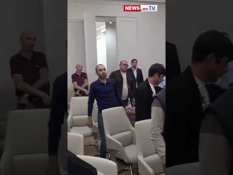 ԱԺ–ում մեկ րոպե լռությամբ հարգեցին զոհվածների հիշատակը