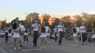 Spartans take to the streets for Homecoming parade