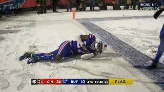 Jordan Poyer HUGE FRIENDLY FIRE HIT