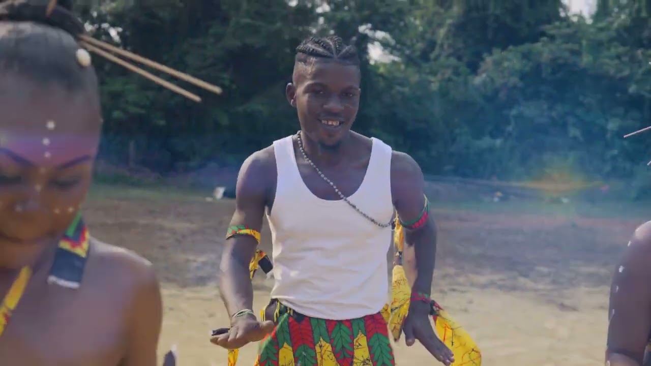 Watch STEKFRITE _ BÔMA (CLIP VIDÉO OFFICIEL) on YouTube Watch STEKFRITE _ BÔMA (CLIP VIDÉO OFFICIEL) on YouTube