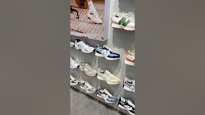 New Balance в городе Шеньчжень. #poizon #китай #newbalance #nike #adidas  #asics