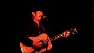 Kinky Friedman: &quot;Autograph&quot; - Hugh&#39;s Room