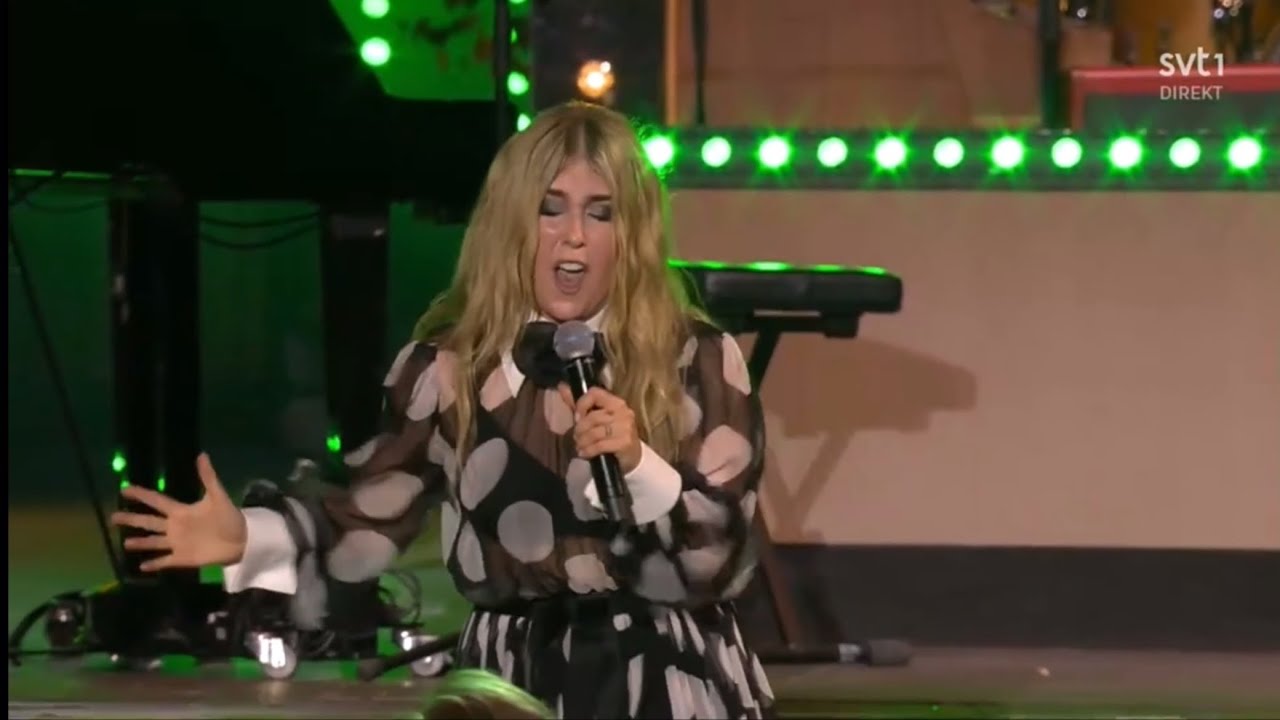 Miss Li Live Miss Li - X (Live Allsång På Skansen 2024) - YouTube