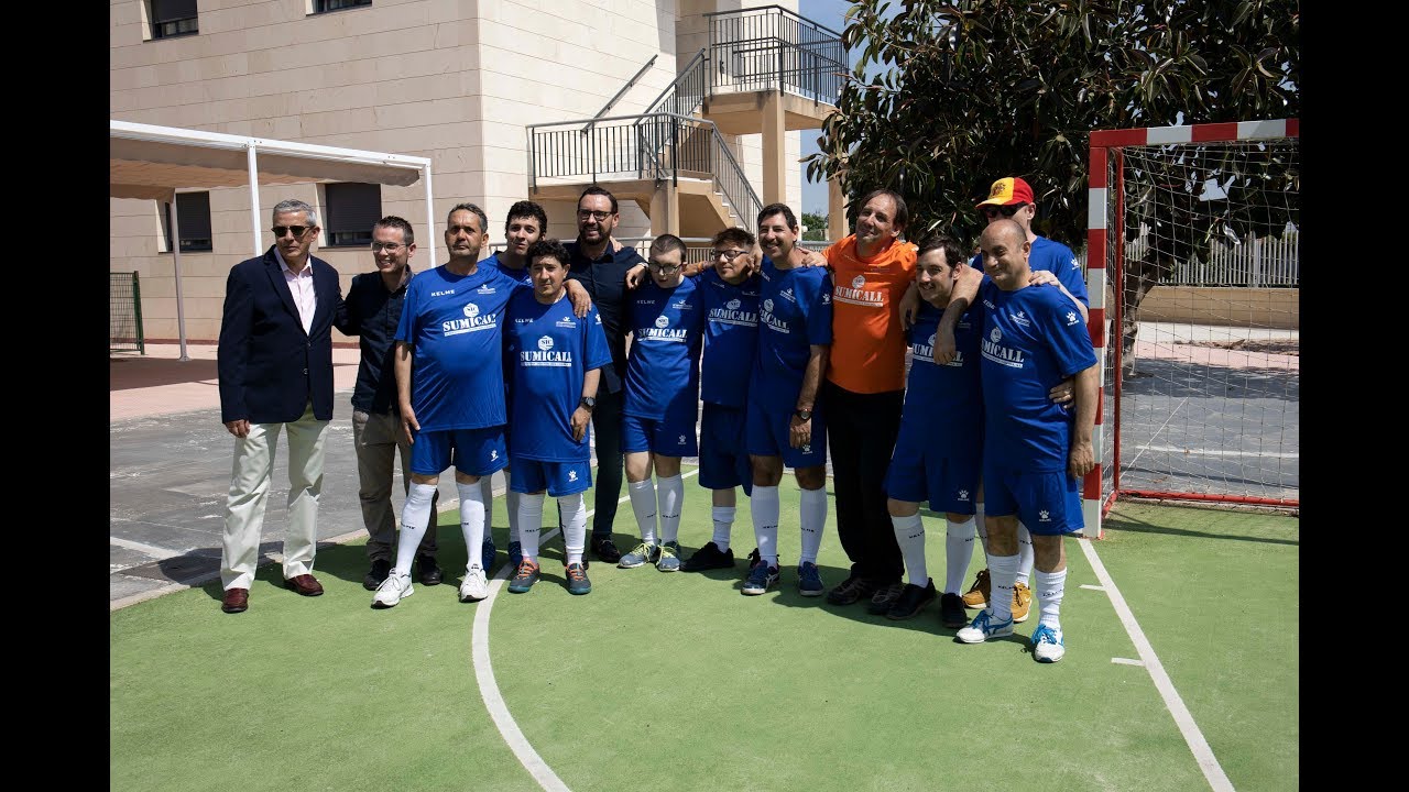 JOSÉ BORDALÁS NOS VISITA EN EL CENTRO INTEGRAL DE ATENCIÓN A LA DEPENDENCIA DE CALLOSA