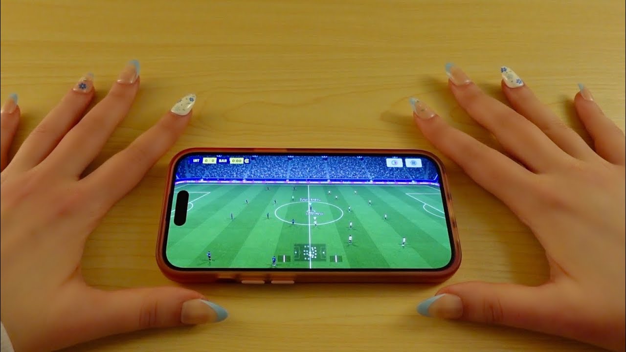 ASMR Playing eFootball + gum chewing