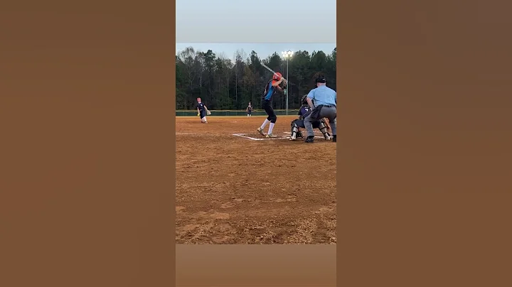 Good pitch Fia 😉🔥🥎 #softball #pitcher #strike #shorts