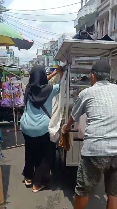 pedagang nasi keliling suami istri di kota tasikmalaya