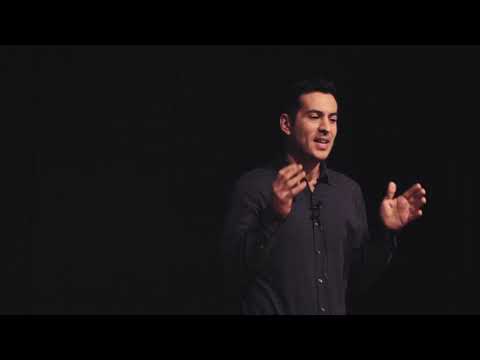 Mentes Transformadoras, docentes como agentes de cambio | Rodrigo Tapia | TEDxPlazaBaquedanoED