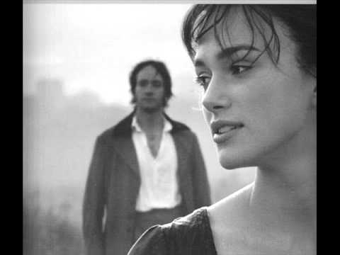 احكيلك على حاجه 