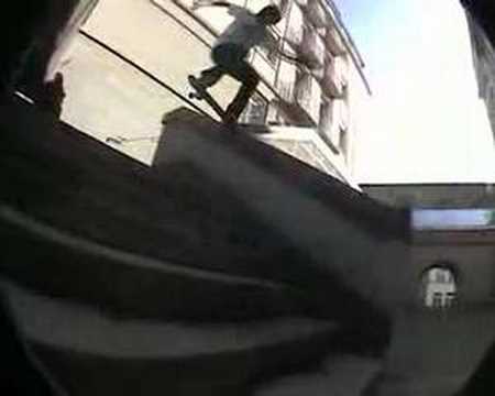 Skateboarding - Bs Noseslide on kinked hubba