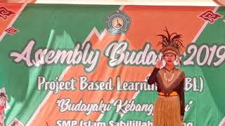 Performance Kelas 8B SMP Islam Sabilillah Malang