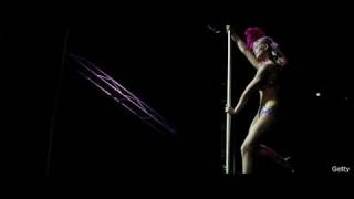 Strippers Prepare For GOP Convention
