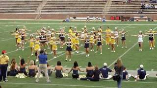 UCO cheer performs before Homecoming 09