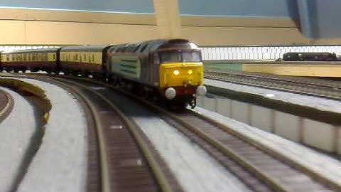 howes sound chipped class 47 chase sequence