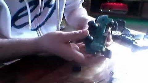 How to take apart ps3 controller "disasembling"