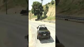 Franklin Saves Lady Gangster From Cops - लडक क पलस स बचय