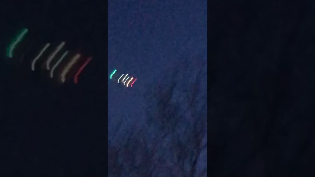 Watch Ufo in New Bedford Massachusetts 🤯🤯🤯 it’s not a plane obviously 🙄🤯🤯💯 on YouTube Watch Ufo in New Bedford Massachusetts 🤯🤯🤯 it’s not a plane obviously 🙄🤯🤯💯 on YouTube