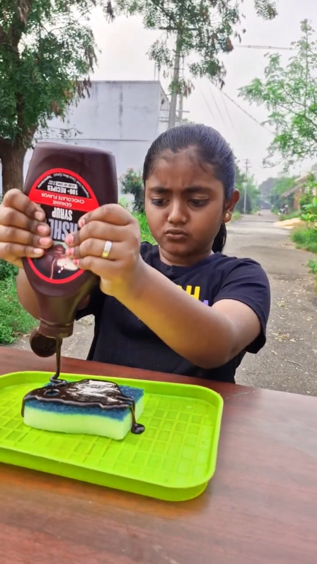 Brownie CAKE PRANK ON ??Tom\u0026Jerry ?DiyaIshwarya #shorts #viralvideo