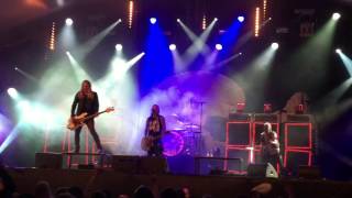 Backyard Babies - Lock at You - Live Sommarrock 2016