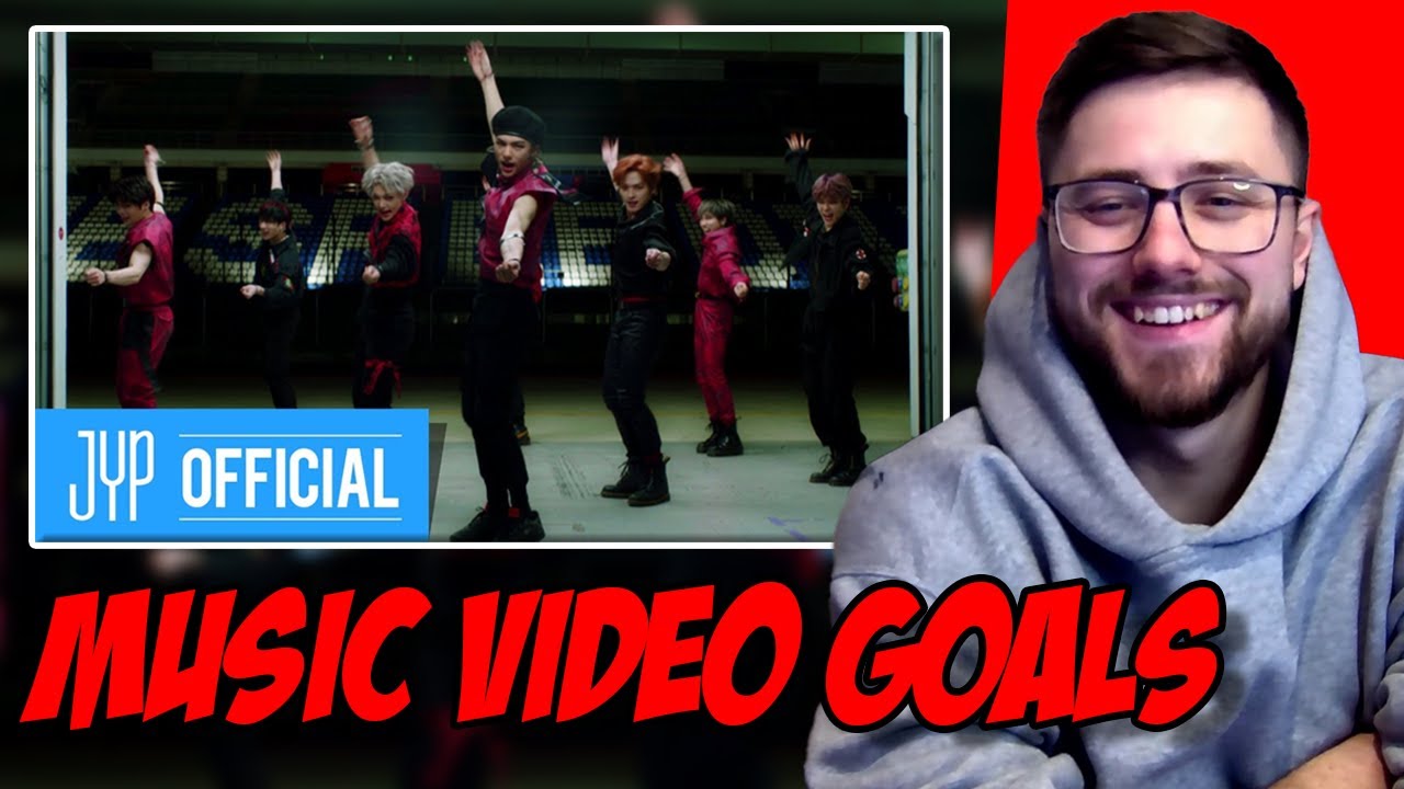 UK RAP FAN REACTS TO Stray Kids 