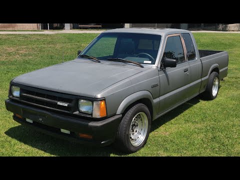 1987 Mazda B2000
