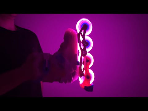 Дитячі розсувні ролики Flying Eagle L6 Lumos, з led сяючими колесами, рожеві, видео 1